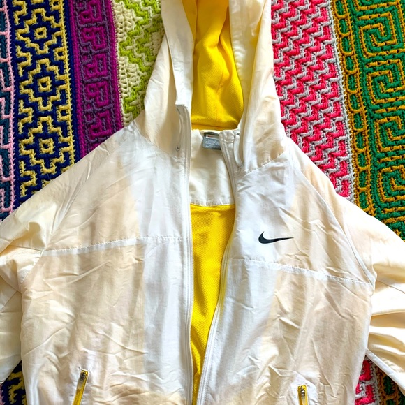 Yellow/White Nike Windbreaker - Picture 2 of 5